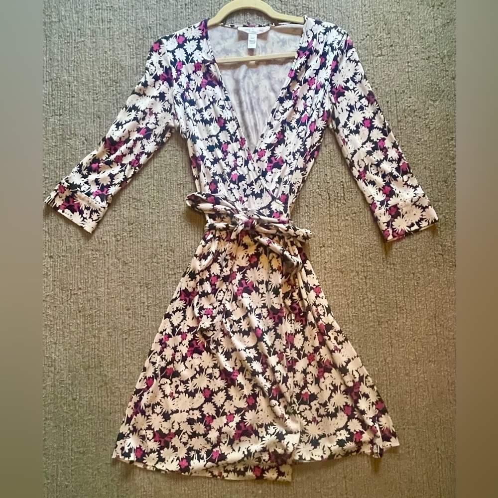 Diane Von Furstenberg Vintage Floral Silk Dress